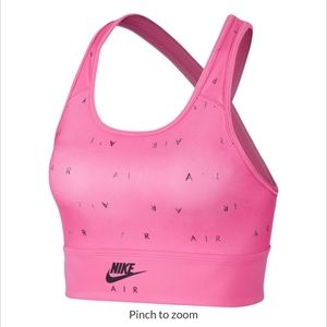 Nike Swoosh Sports Bra